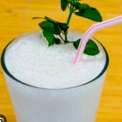 Suco e vitamina de graviola